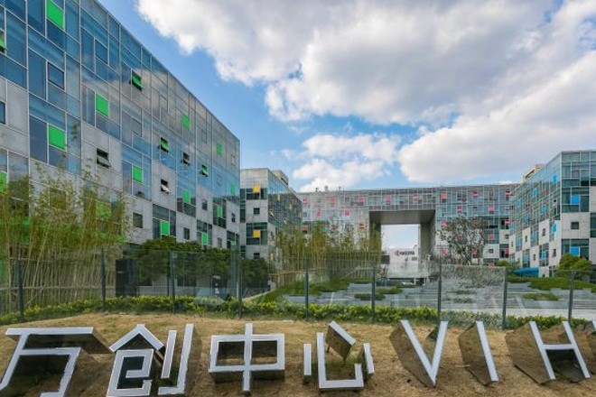 22"上海金桥万创中心：浦东经典生物医药实验室园区"