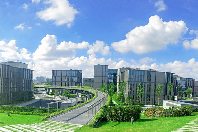 22"上海东方美谷（中医药产业基地）：以中医药产业为核心的产业集群"