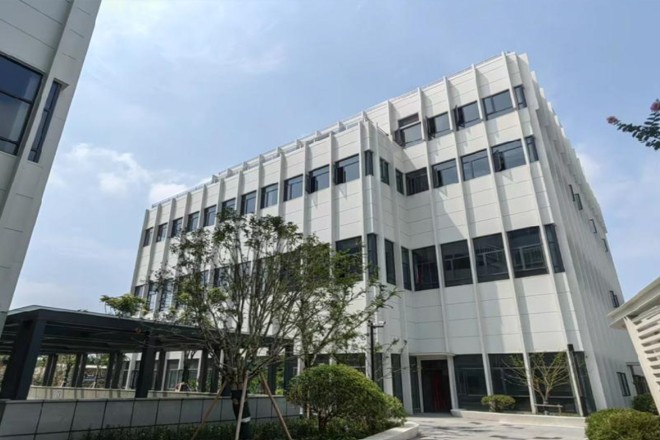 22"上海九鼎(上海)产业园：涵盖研发、生产、办公综合体"